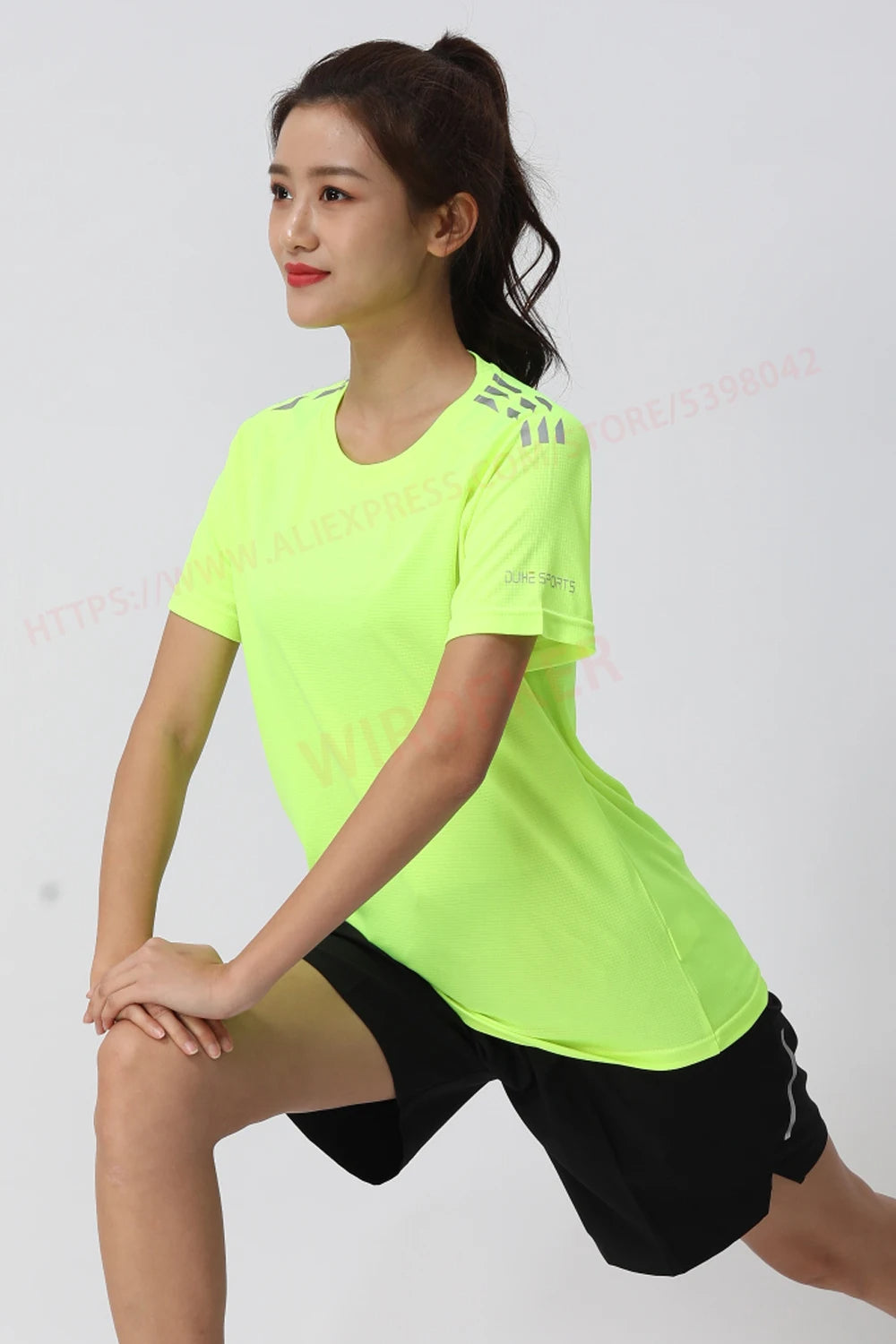 Women's Quick Dry Running T-Shirt - Breathable Gym Top