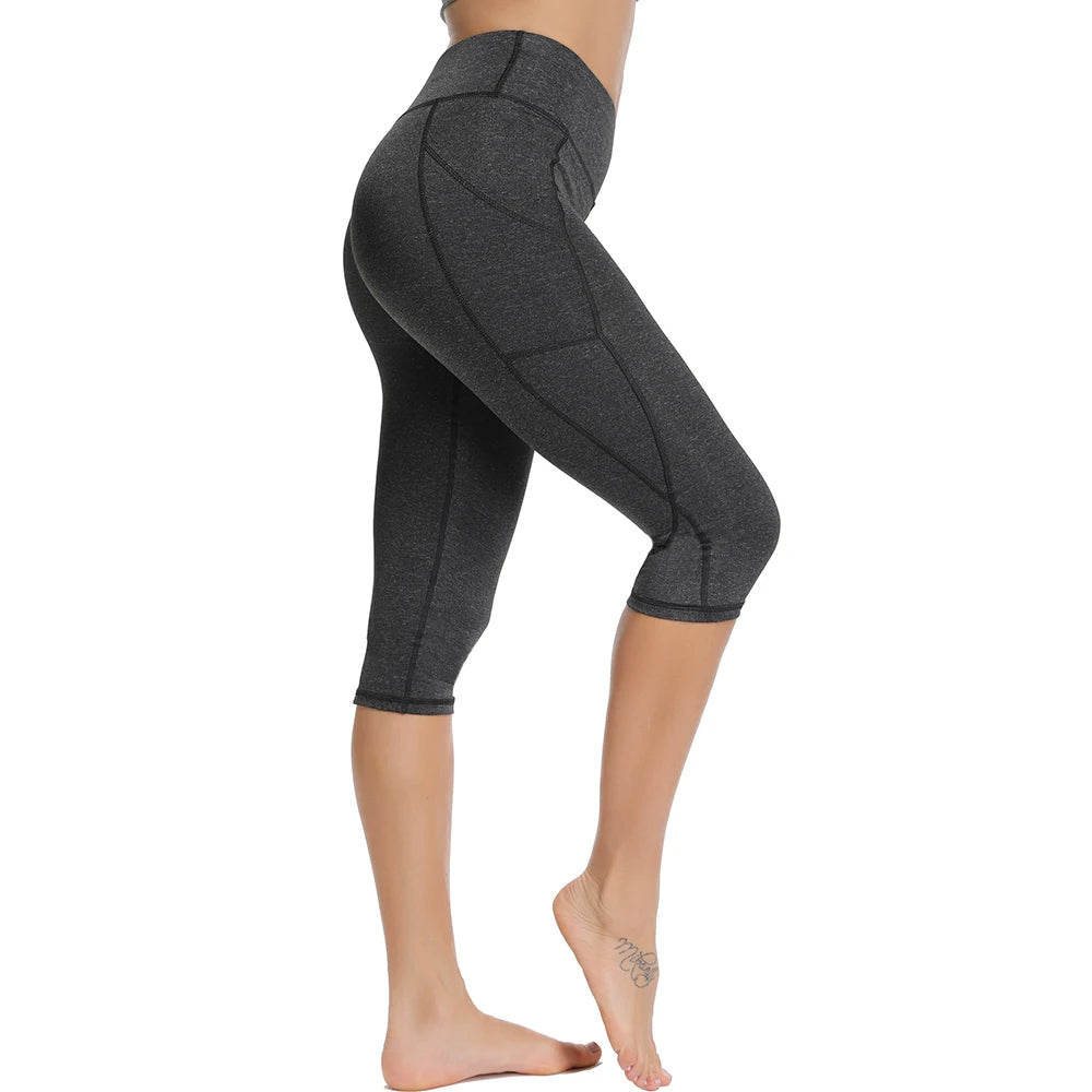 Women's 3/4 Yoga Pants with Side Pockets