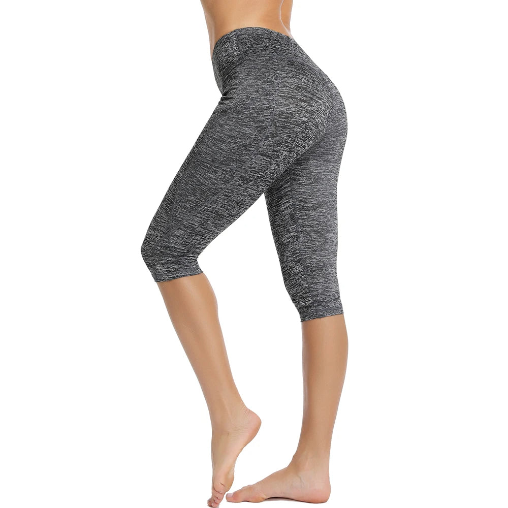 Women's 3/4 Yoga Pants with Side Pockets