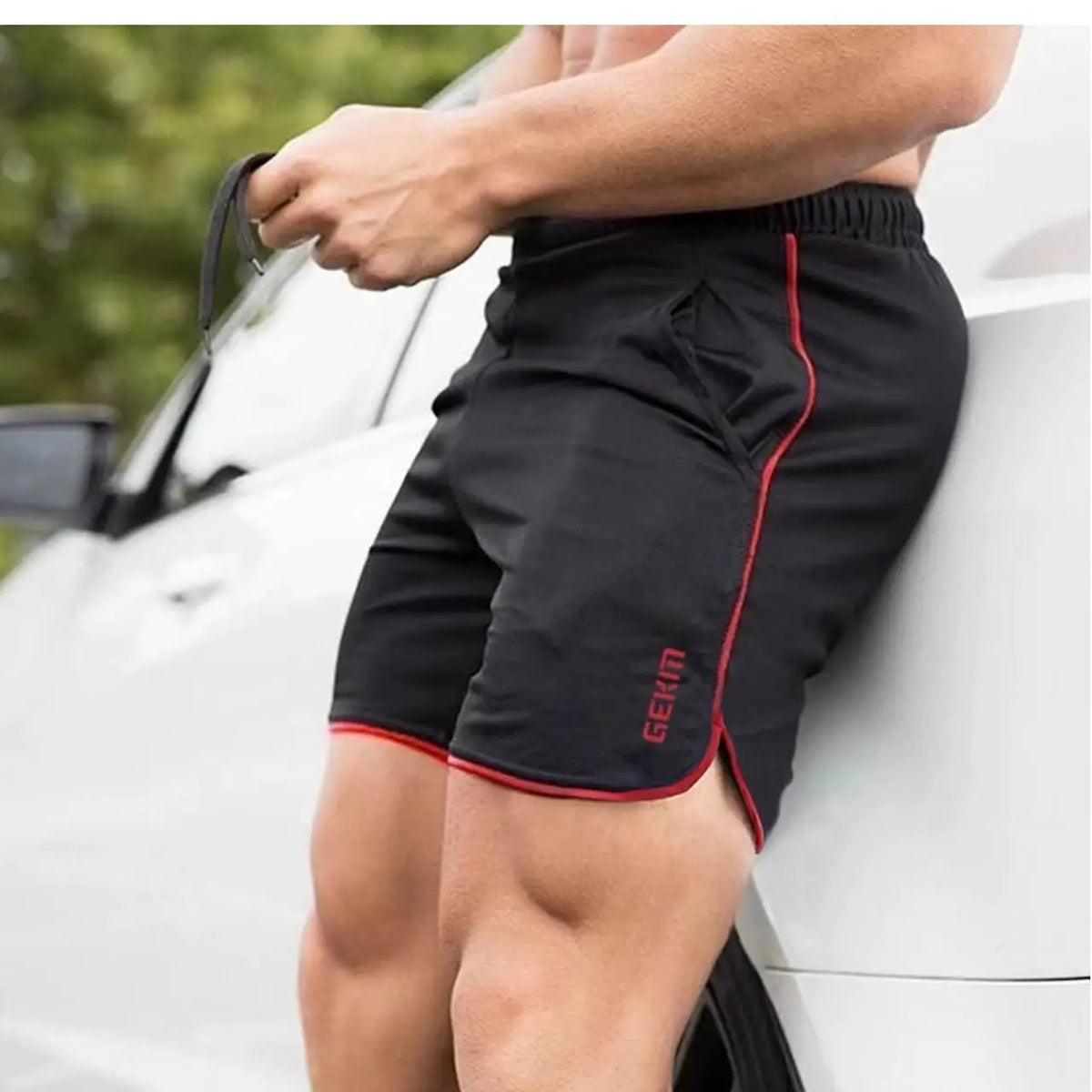 Men's Fitness Shorts Summer Fitness Men's Breathable Mesh Shorts Speed drying Sportswear Slow Running Beach Shorts Men's Sports